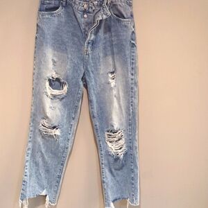 Vintage high wasted acid wash distressed boyfriend jean size 13.